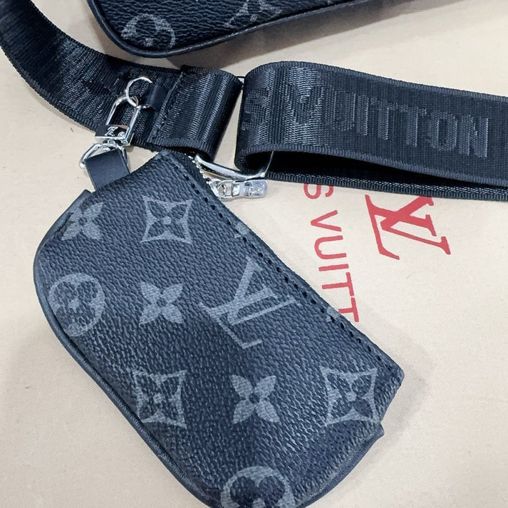 Bolso bandolera clásico con monogramas: un imprescindible de moda 011 (Copia)